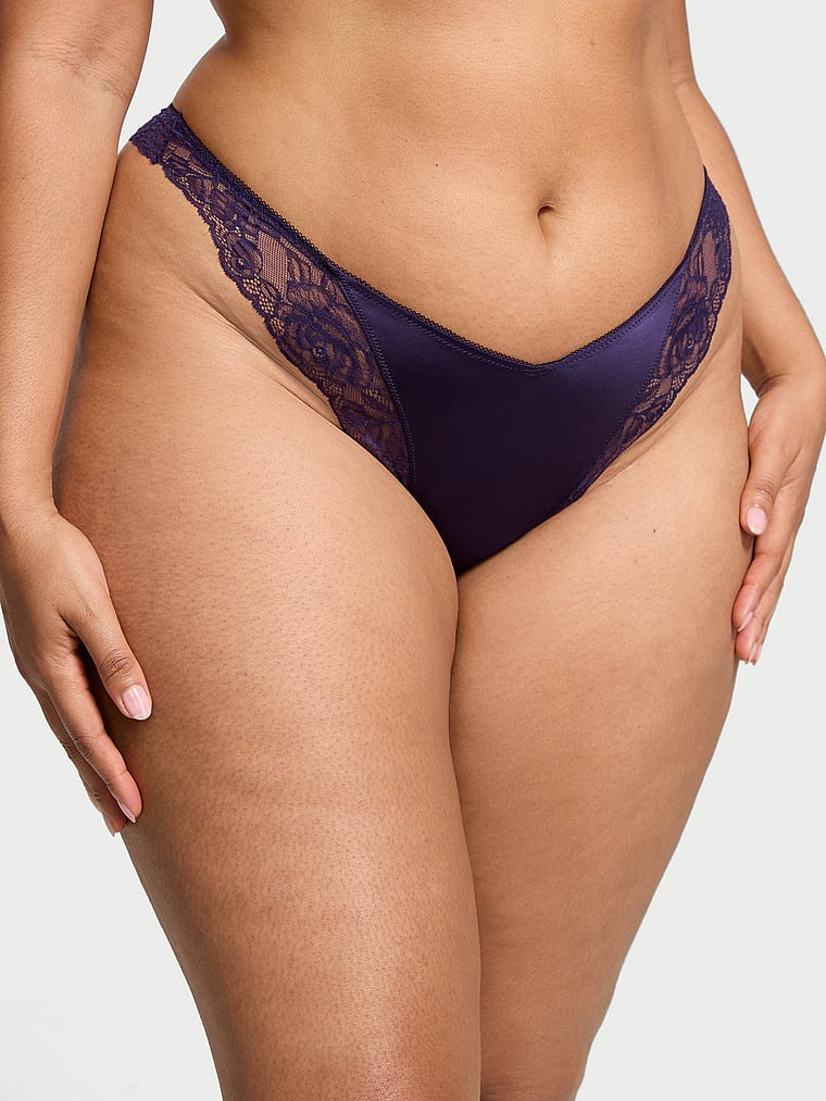 Tanga Sgambato Con Finiture In Pizzo Ornato Da Rose, Amethyst, large